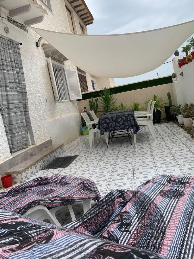 Casa De La Playa Villa Torrevieja Bagian luar foto