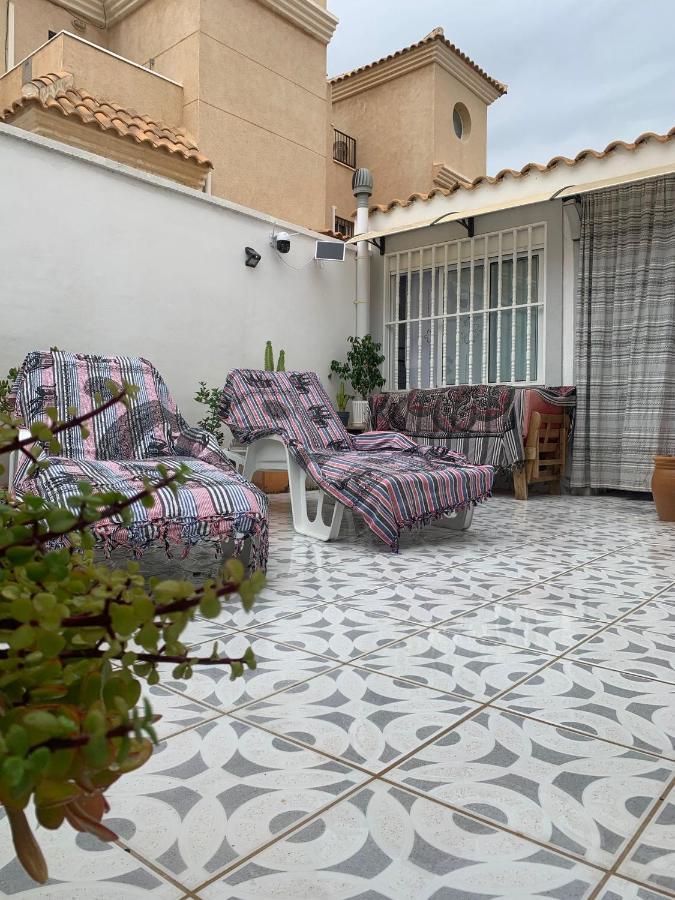 Casa De La Playa Villa Torrevieja Bagian luar foto